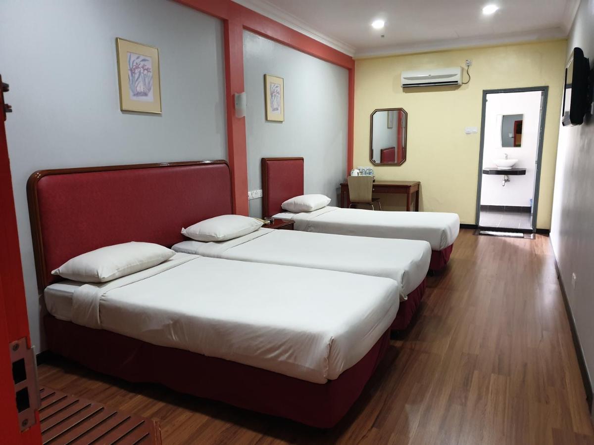 Classic Boutique Hotel Kuantan Exterior photo