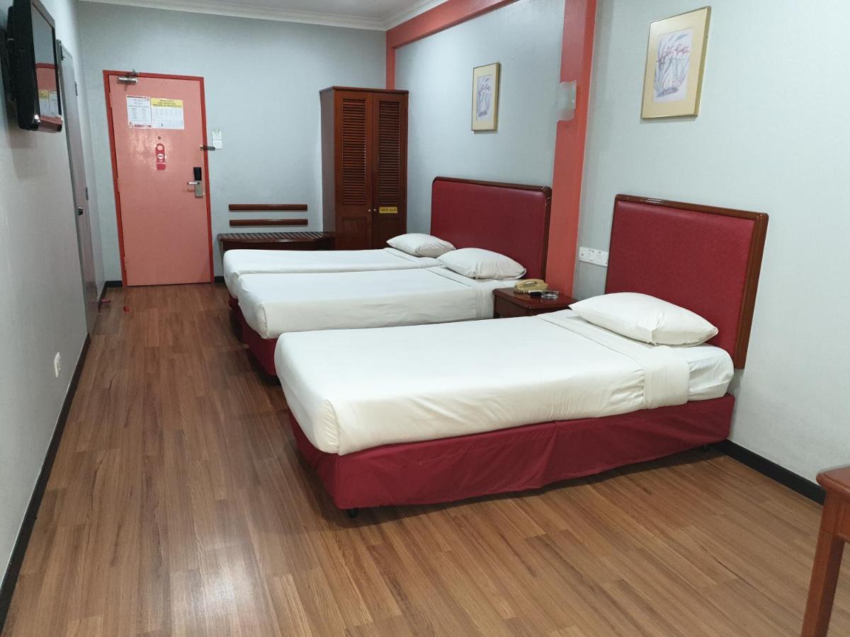 Classic Boutique Hotel Kuantan Exterior photo