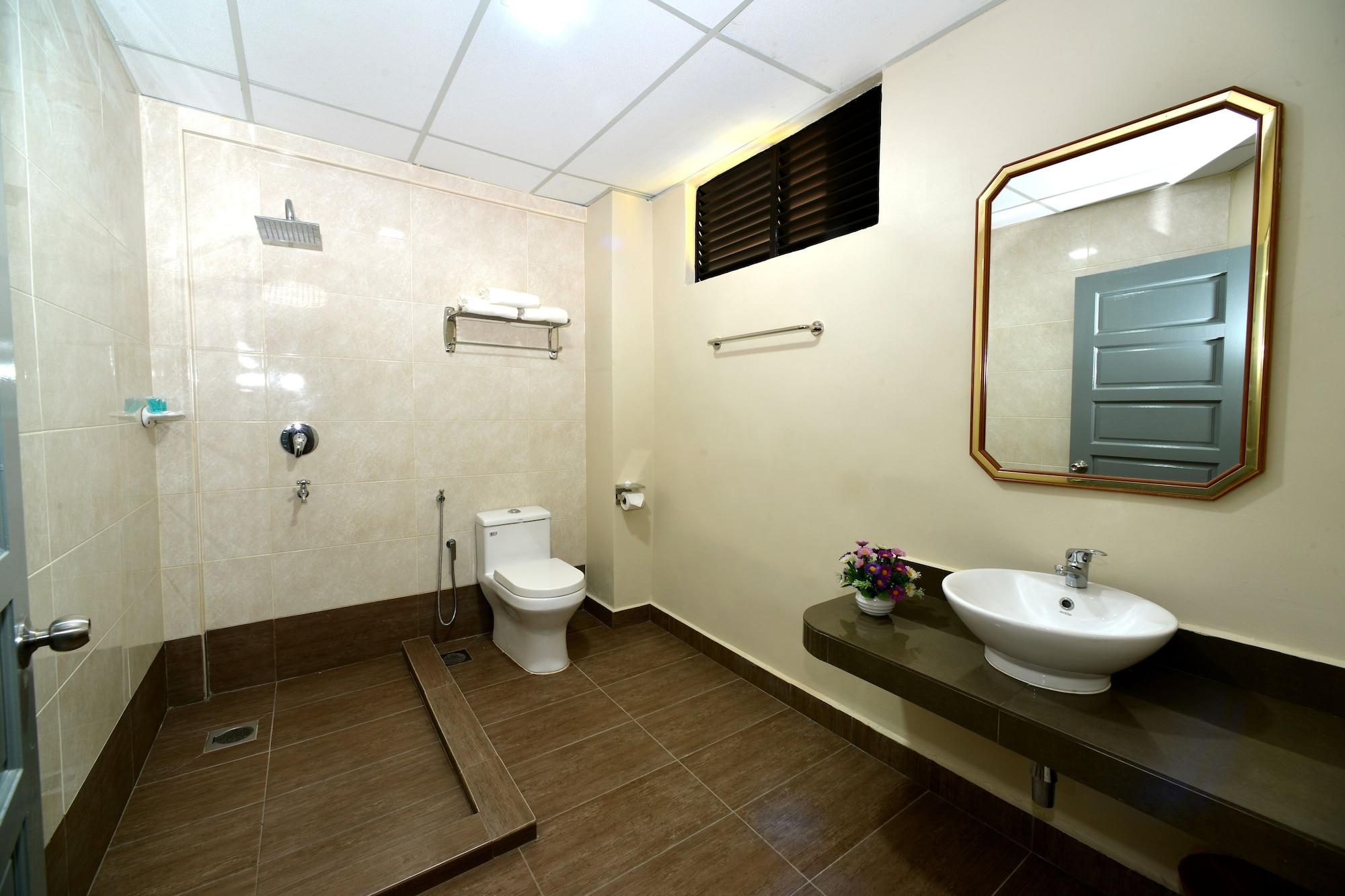 Classic Boutique Hotel Kuantan Exterior photo