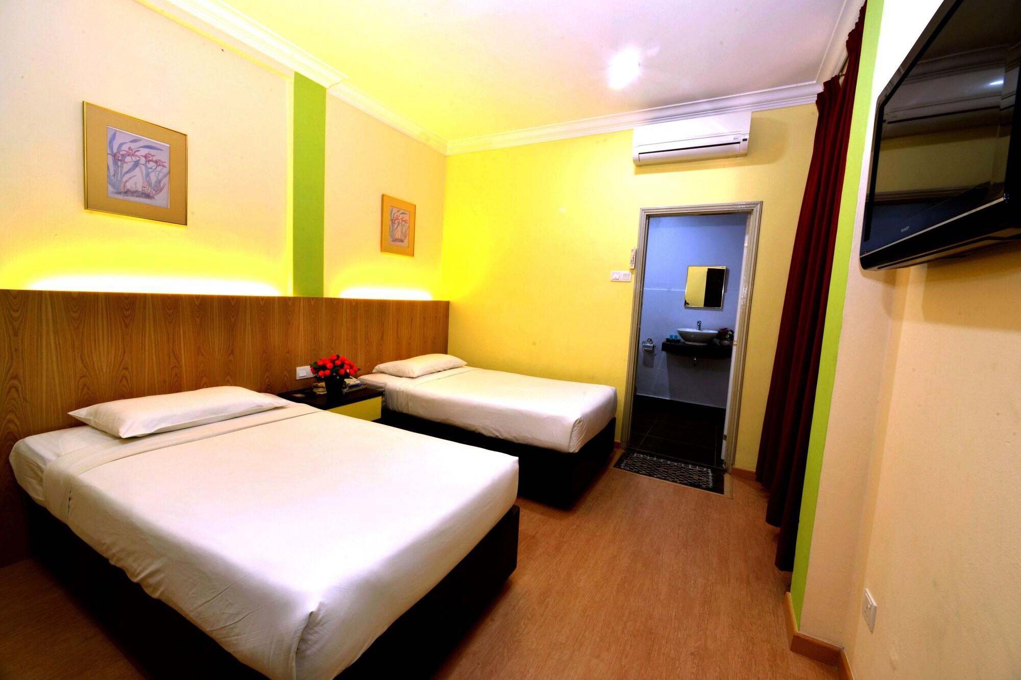 Classic Boutique Hotel Kuantan Exterior photo